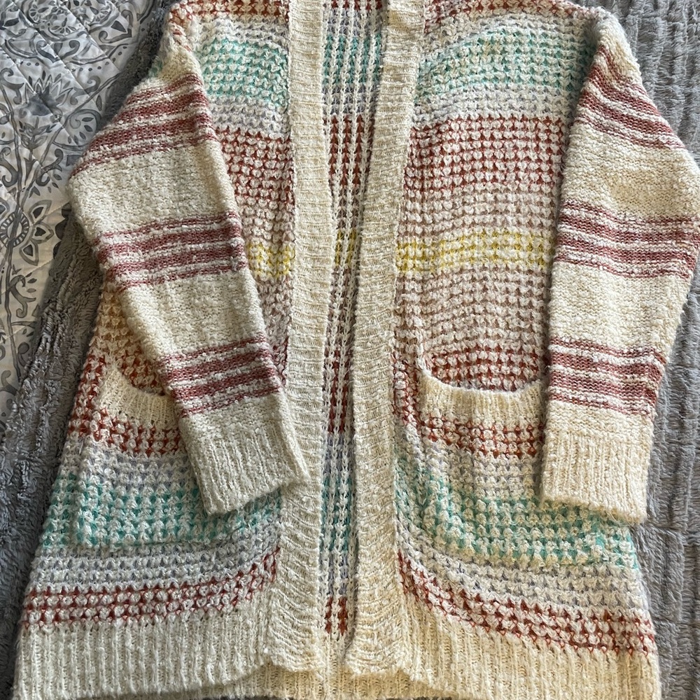ADORA Cream and Mauve Sweater with Open Knit Pattern and Long Sleeves